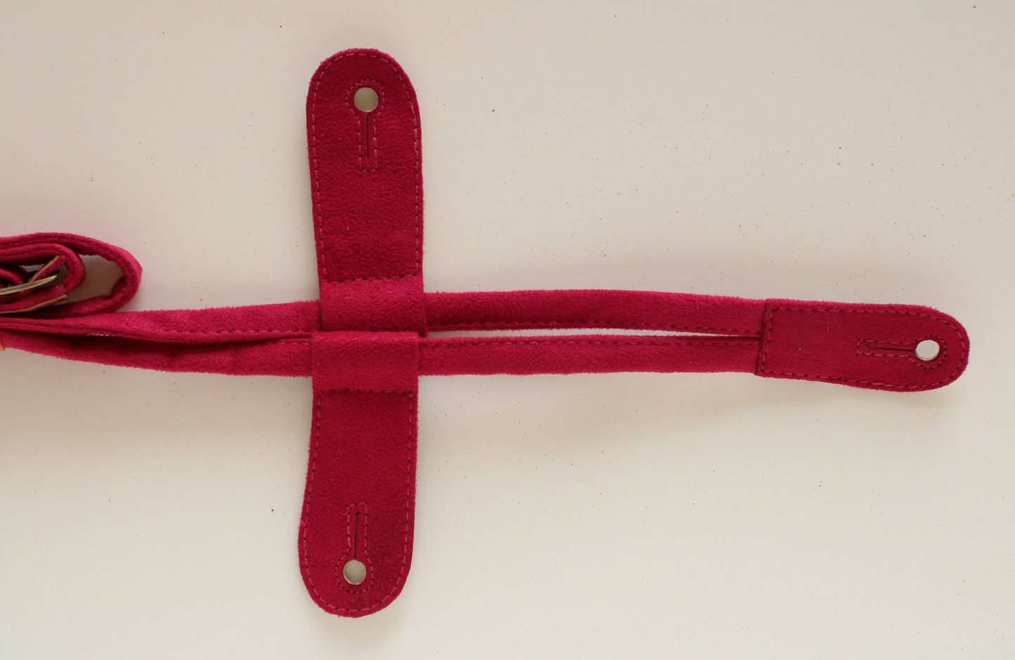 Noya - Straps_V Ang
